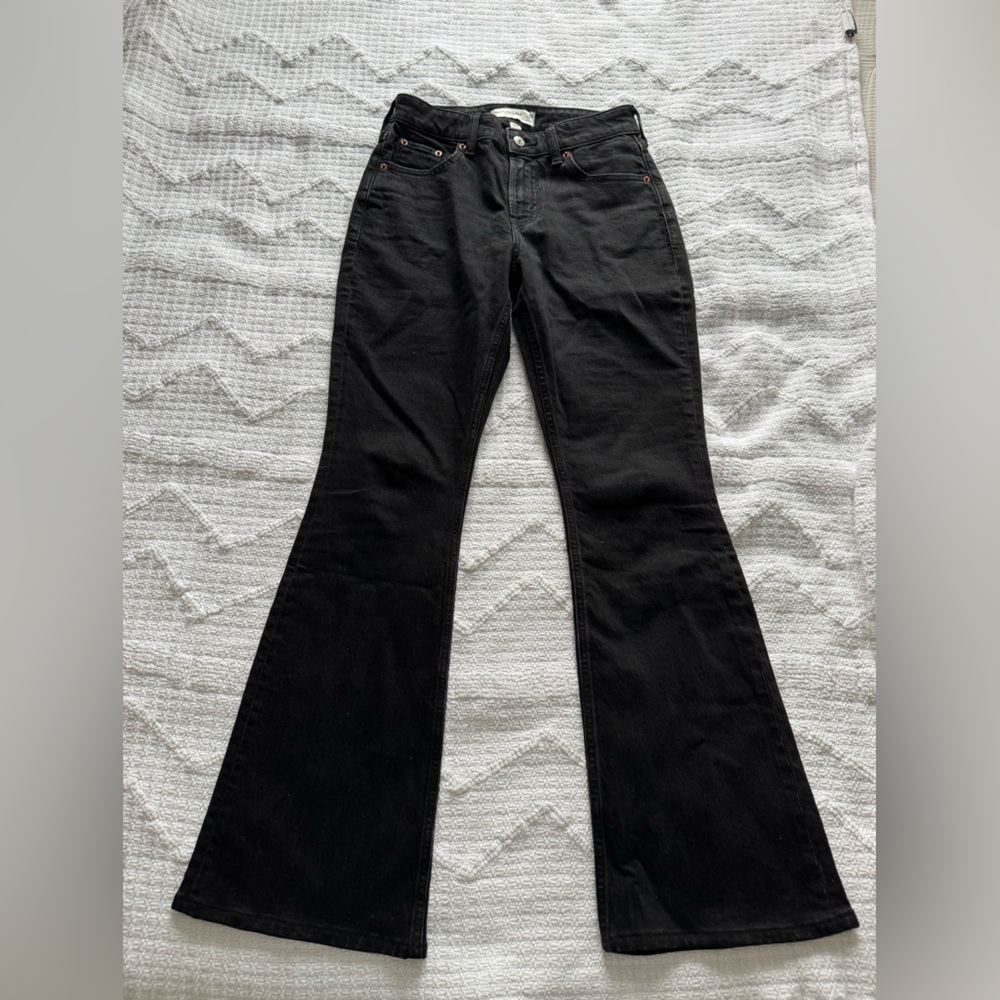 Abercrombie & Fitch Curve Love Mid Rise Bootcut Jean